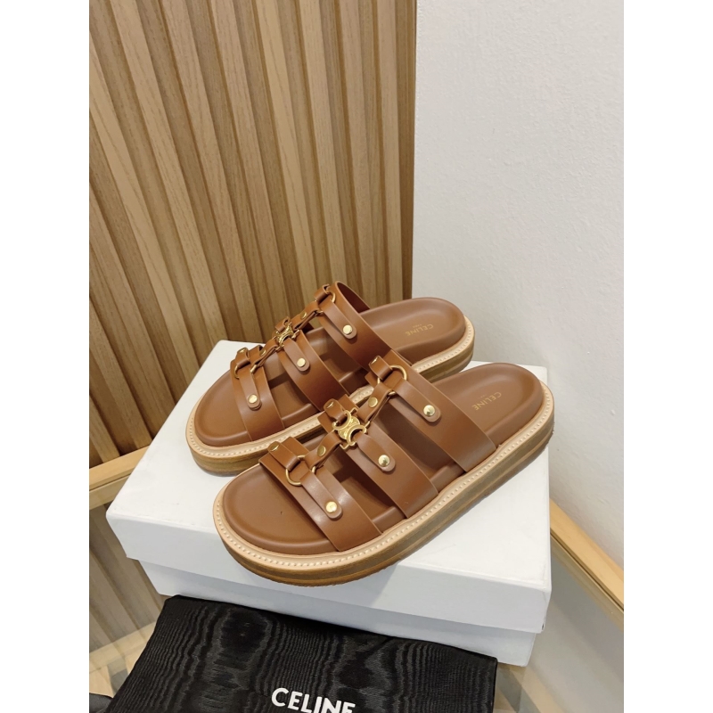 Ce**e slippers